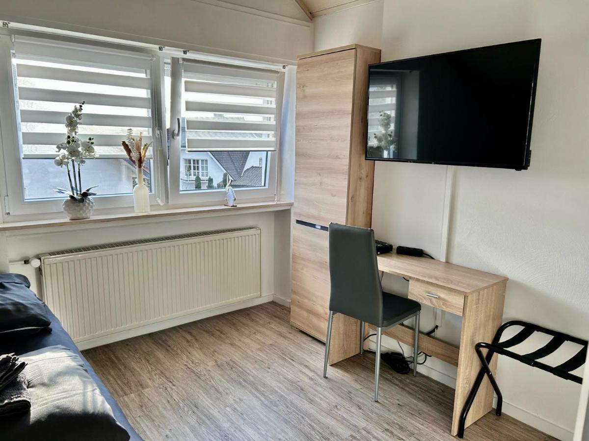Gaestezimmer Beate Und Ferienwohnung Rheda Wiedenbrueck Luaran gambar